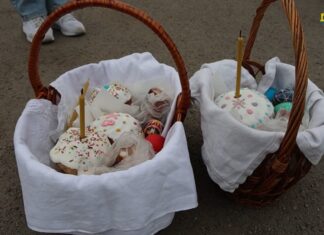 У Херсоні провели Великодню службу (відео)