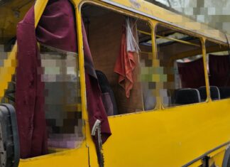 У Херсоні російський дрон ударив по маршрутці