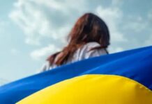 З окупованої частини Херсонщини на підконтрольну Україні територію повернули дівчину