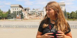 Журналістка Олена Гнітецька постраждала внаслідок атаки FPV-дрона в Херсоні