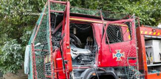 У Херсоні росіяни завдали чергового удару по рятувальниках